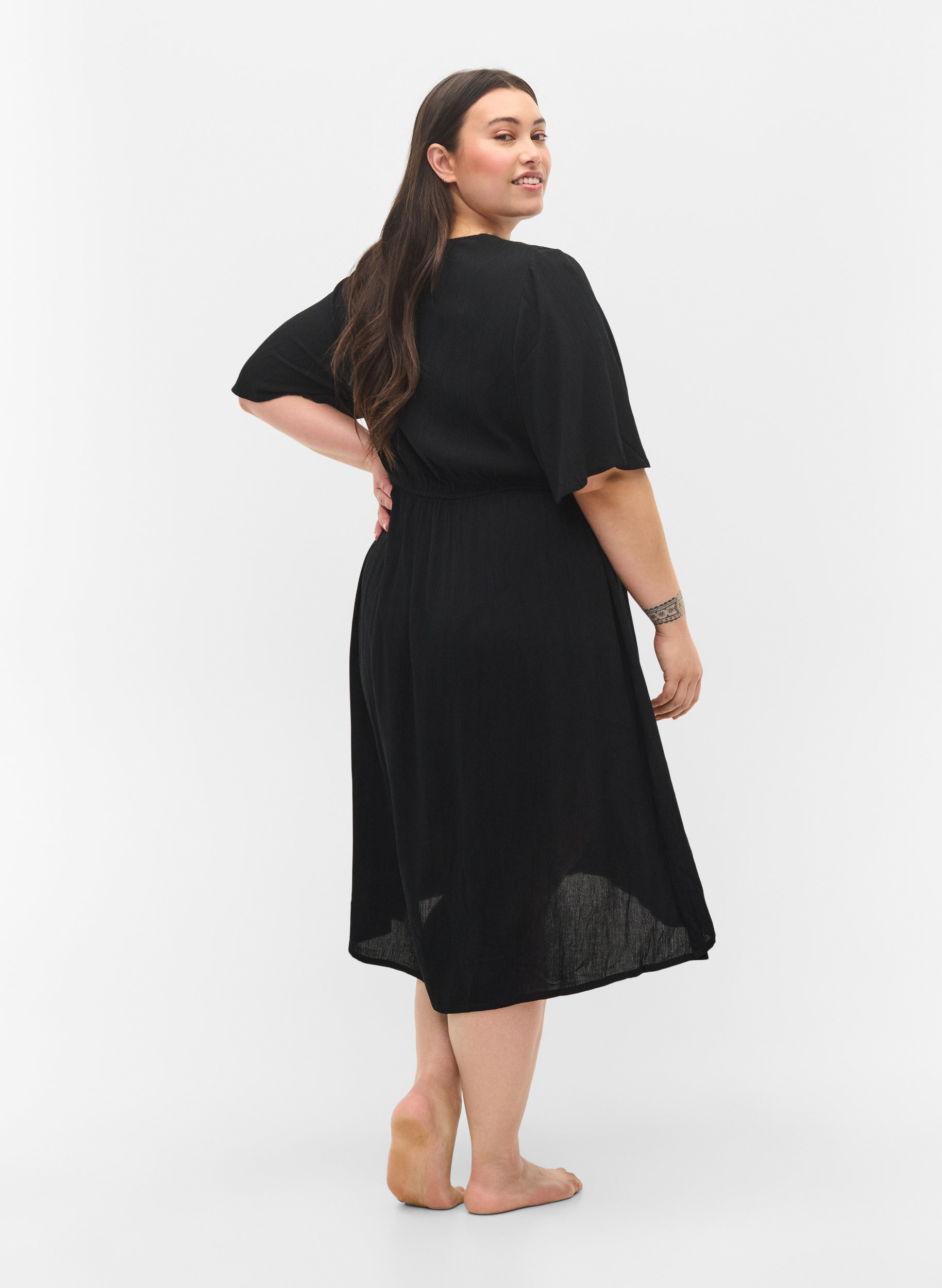 Beach dress in viscose with adjustable 