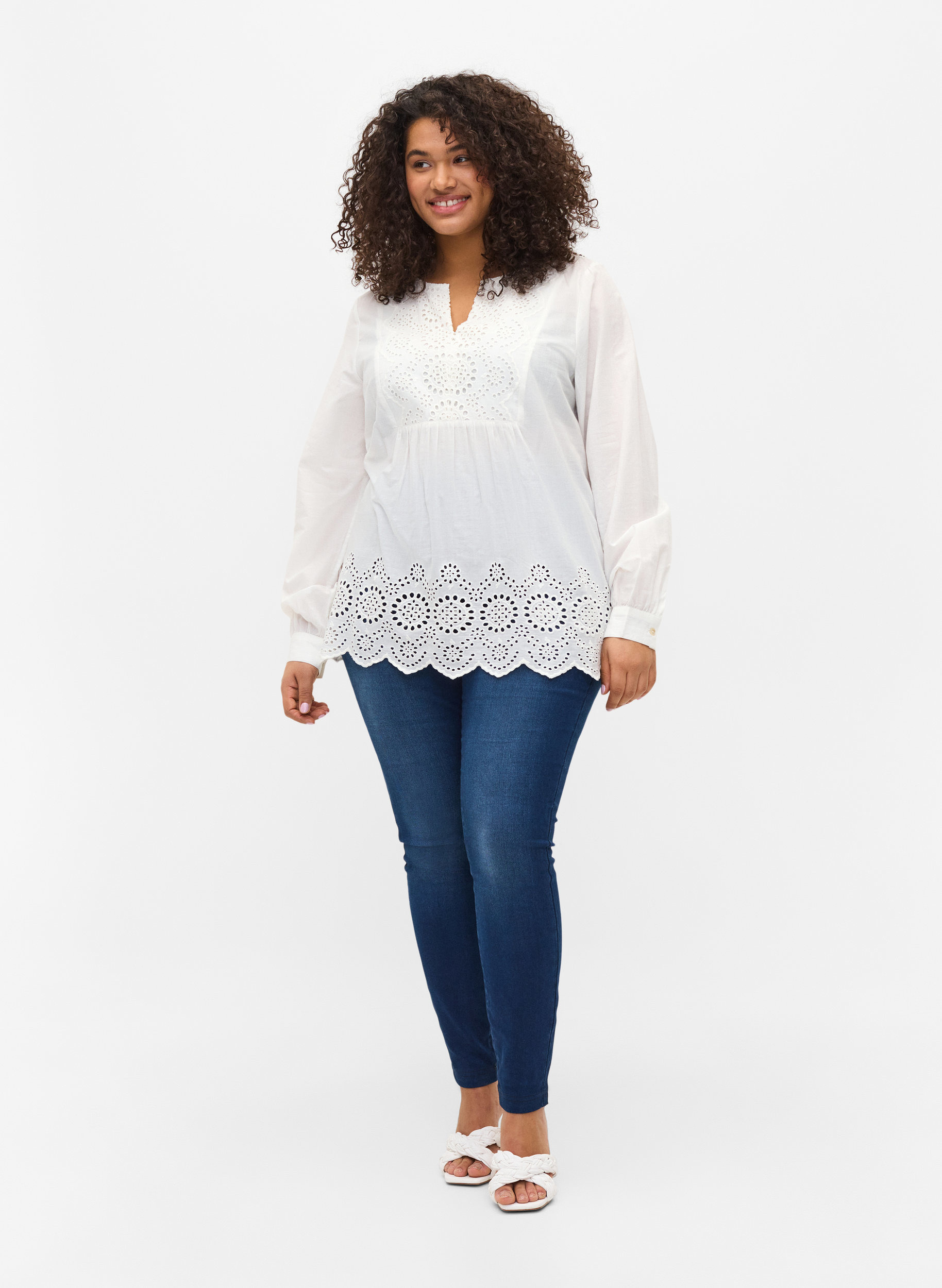 Long-sleeved cotton blouse with 