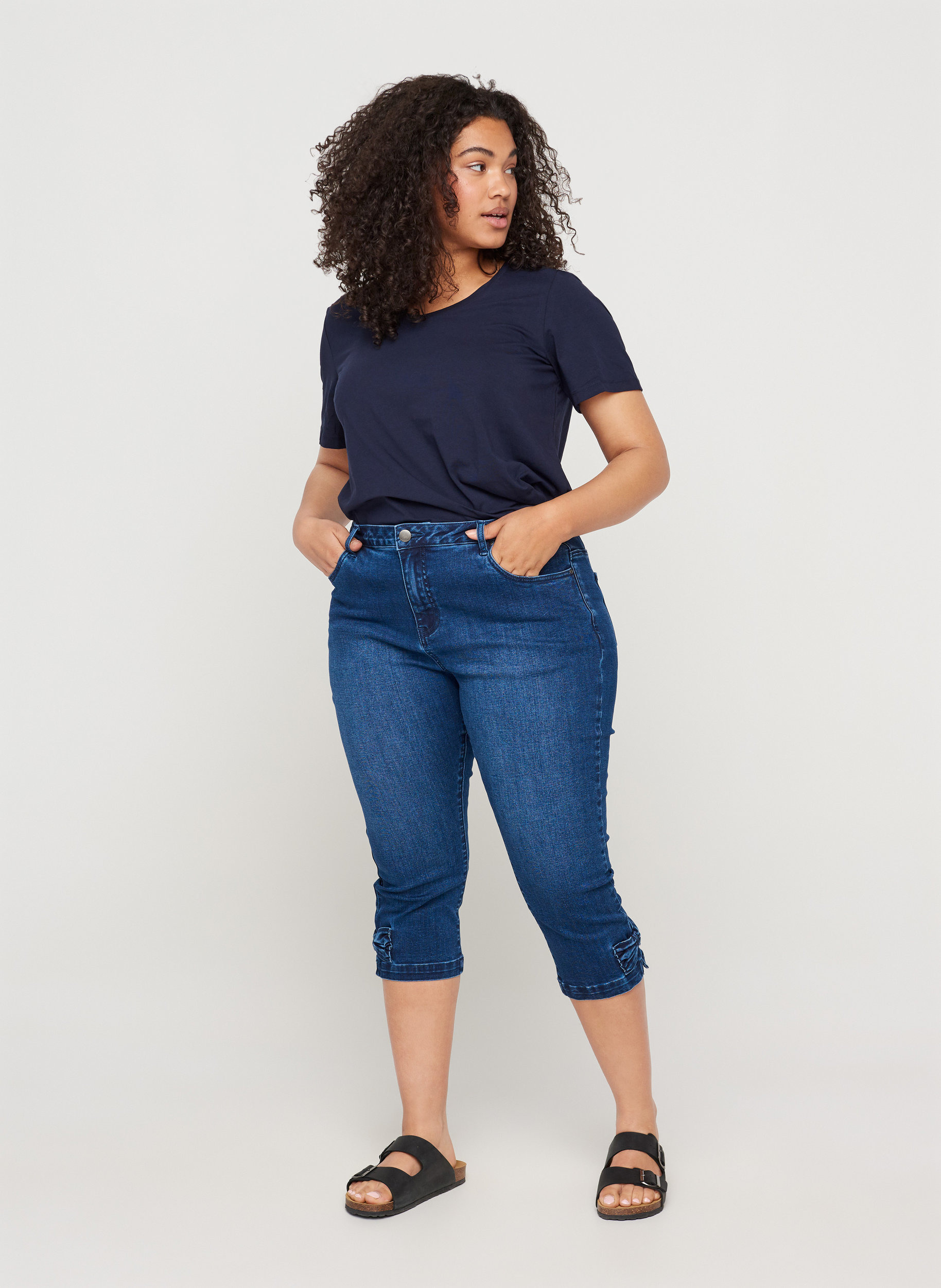 Denim capris with bow - Blue - Sz. 42 