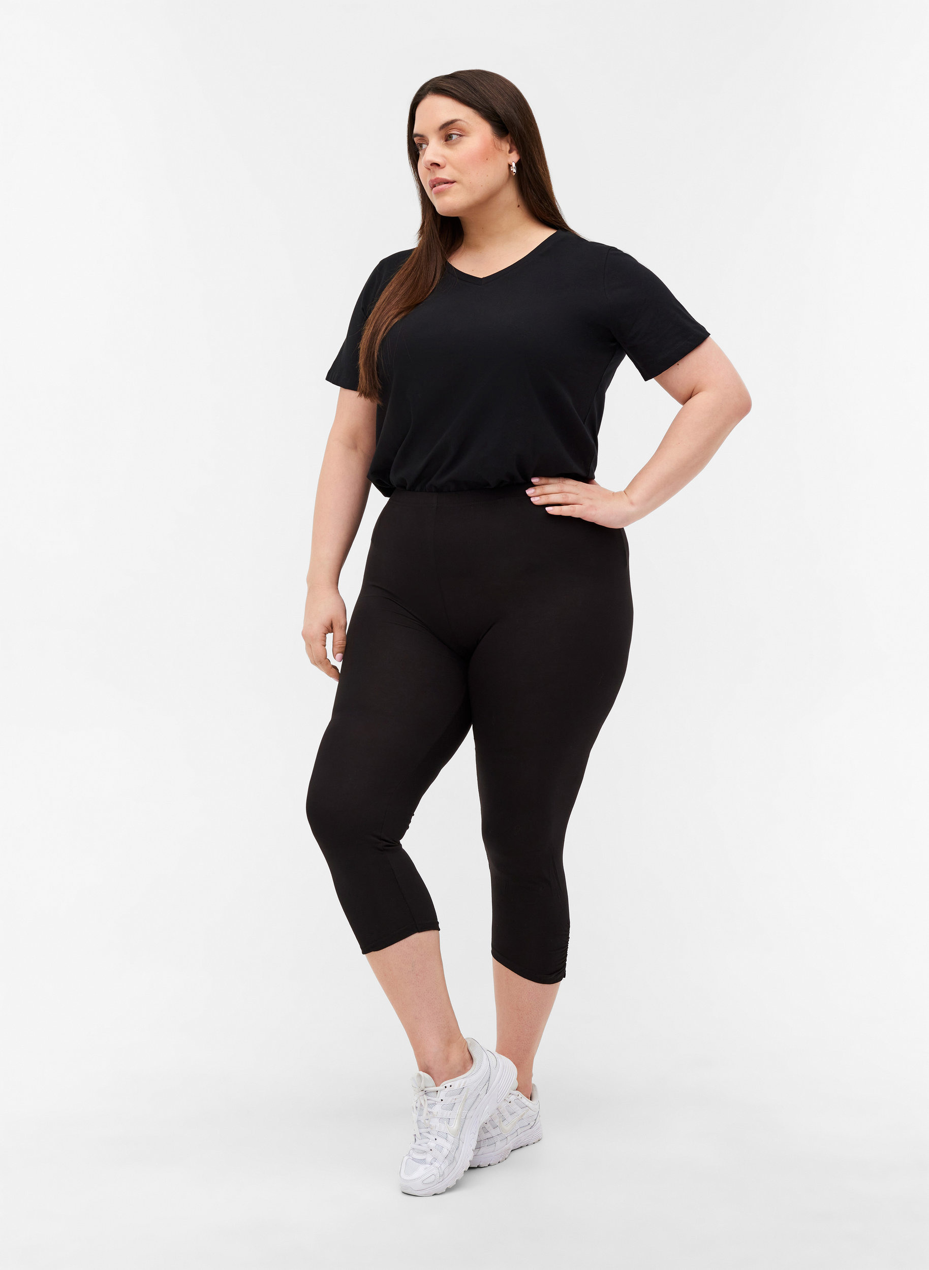 Basic 3/4 leggings with wrinkle detail 