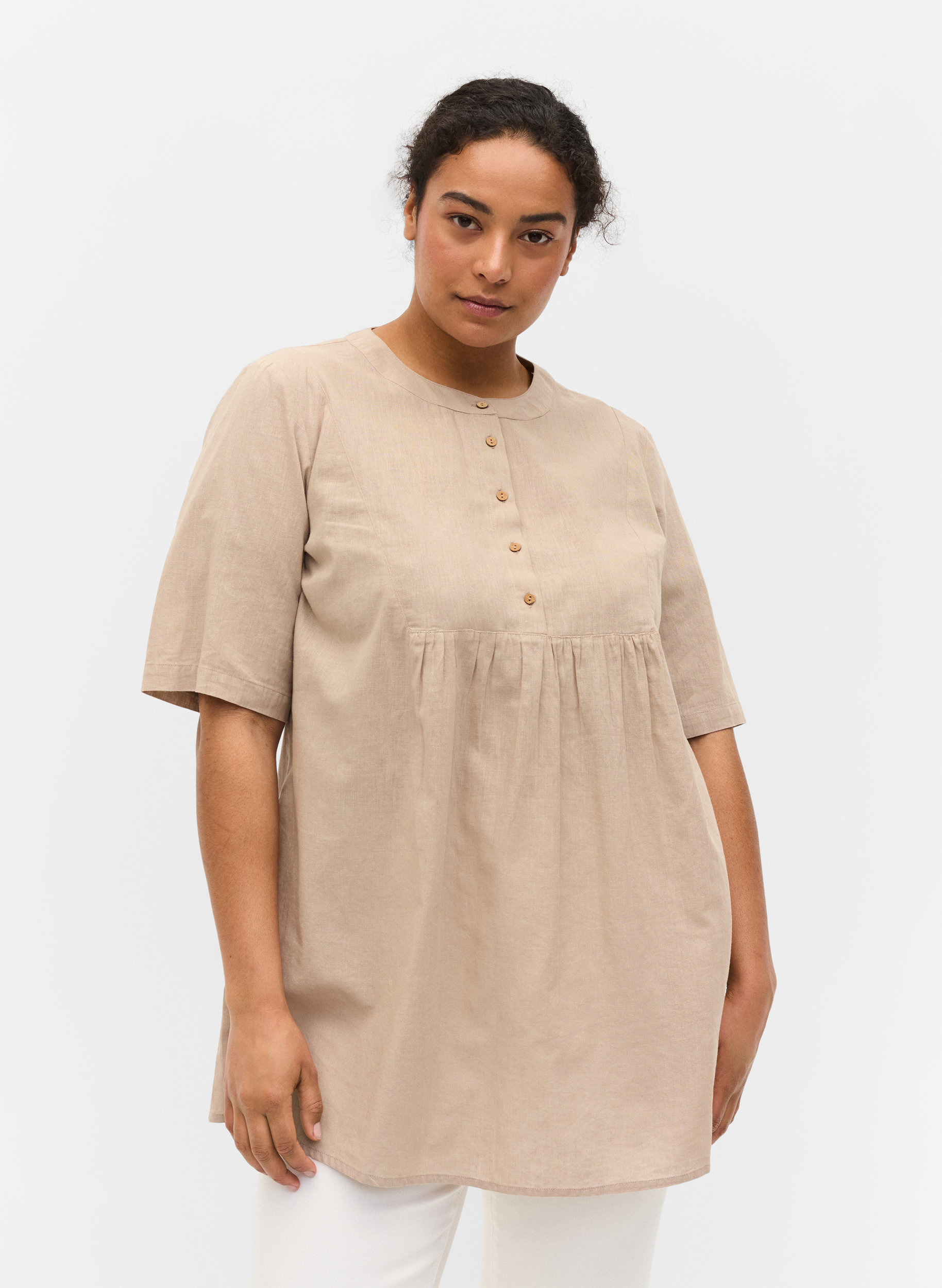 Short-sleeved tunic with buttons, Simply Taupe, Model