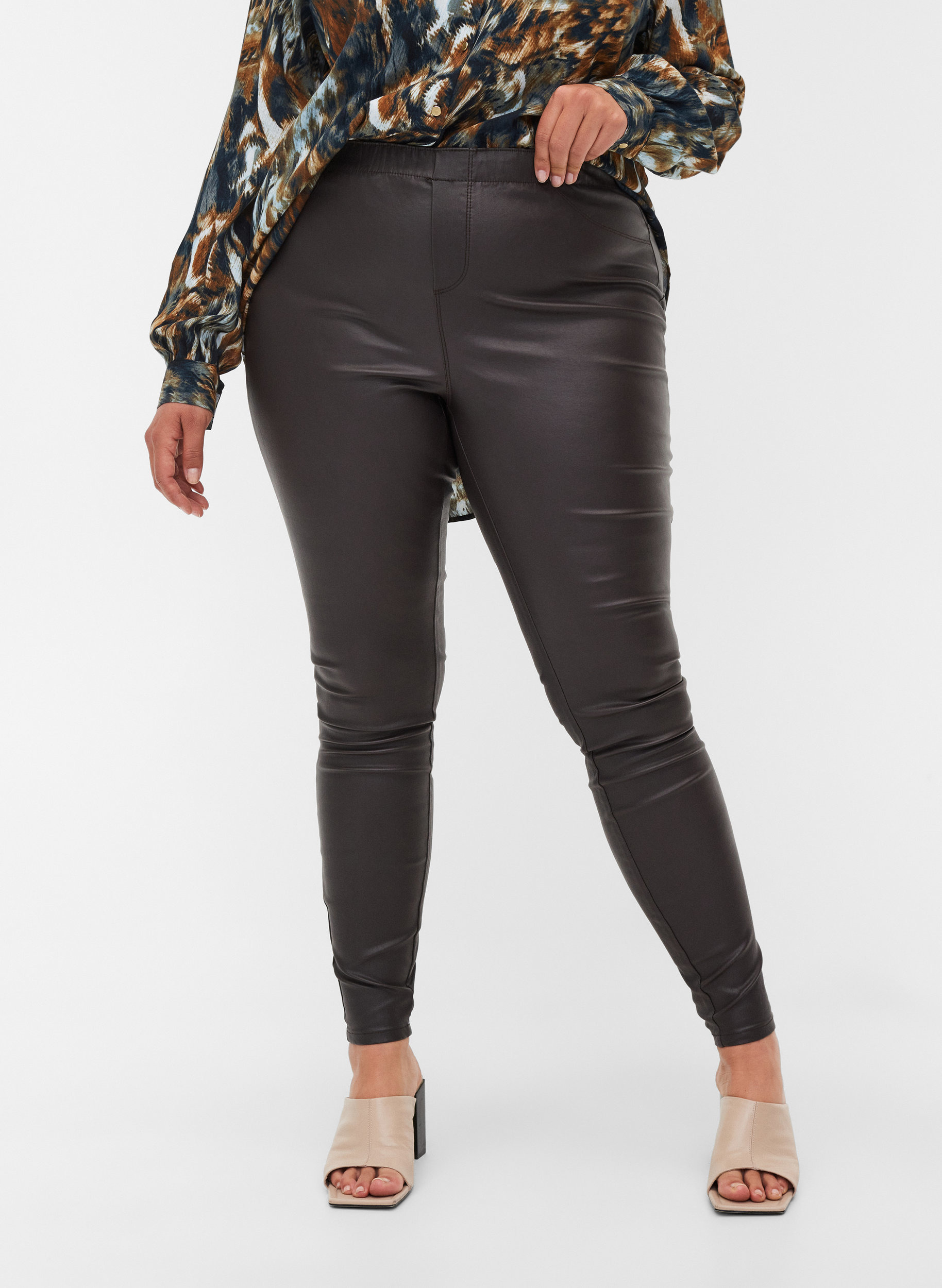 Coated, viscose blend legging - Brown 