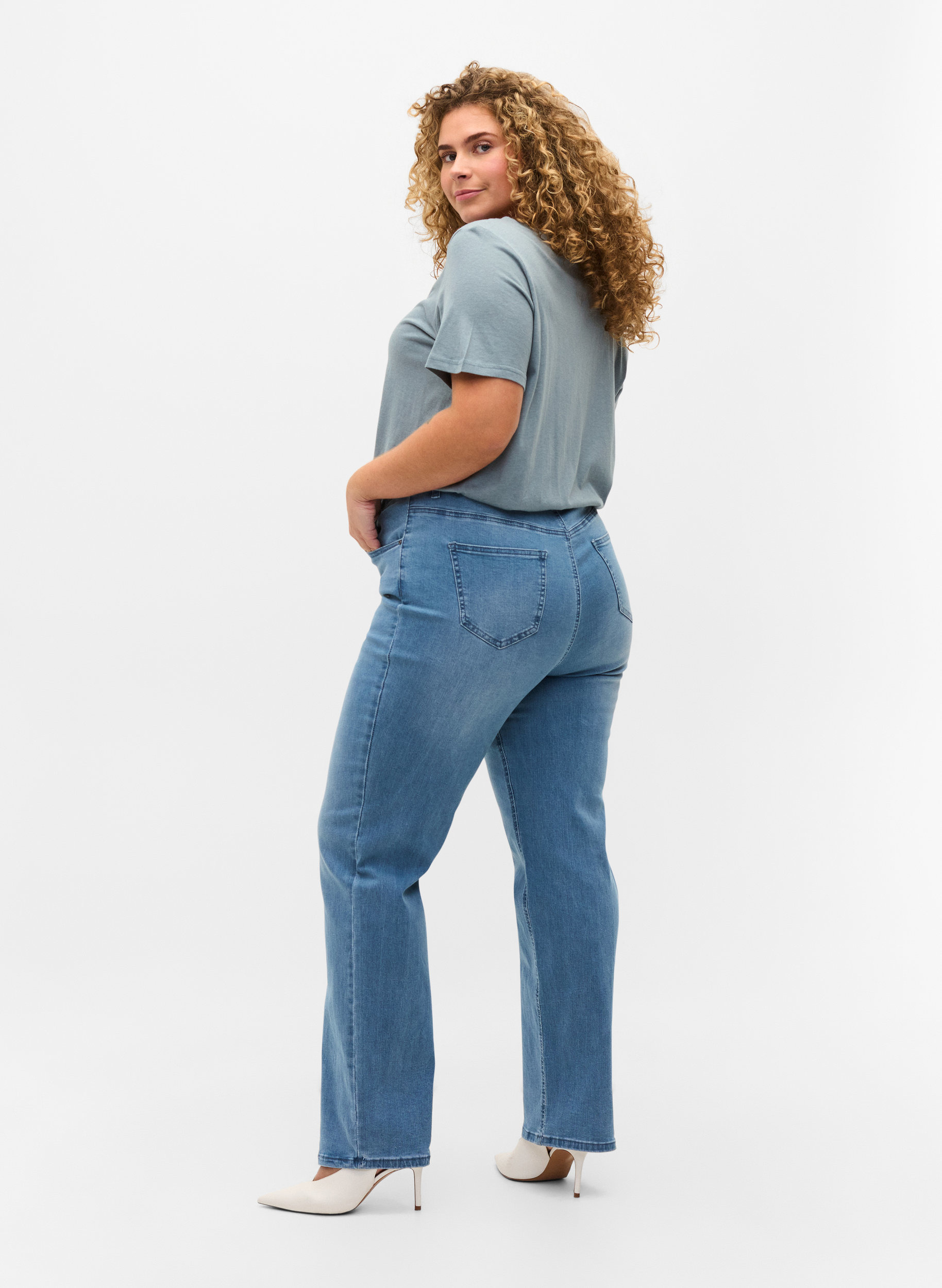 Jeans with an extra high waist - Light 