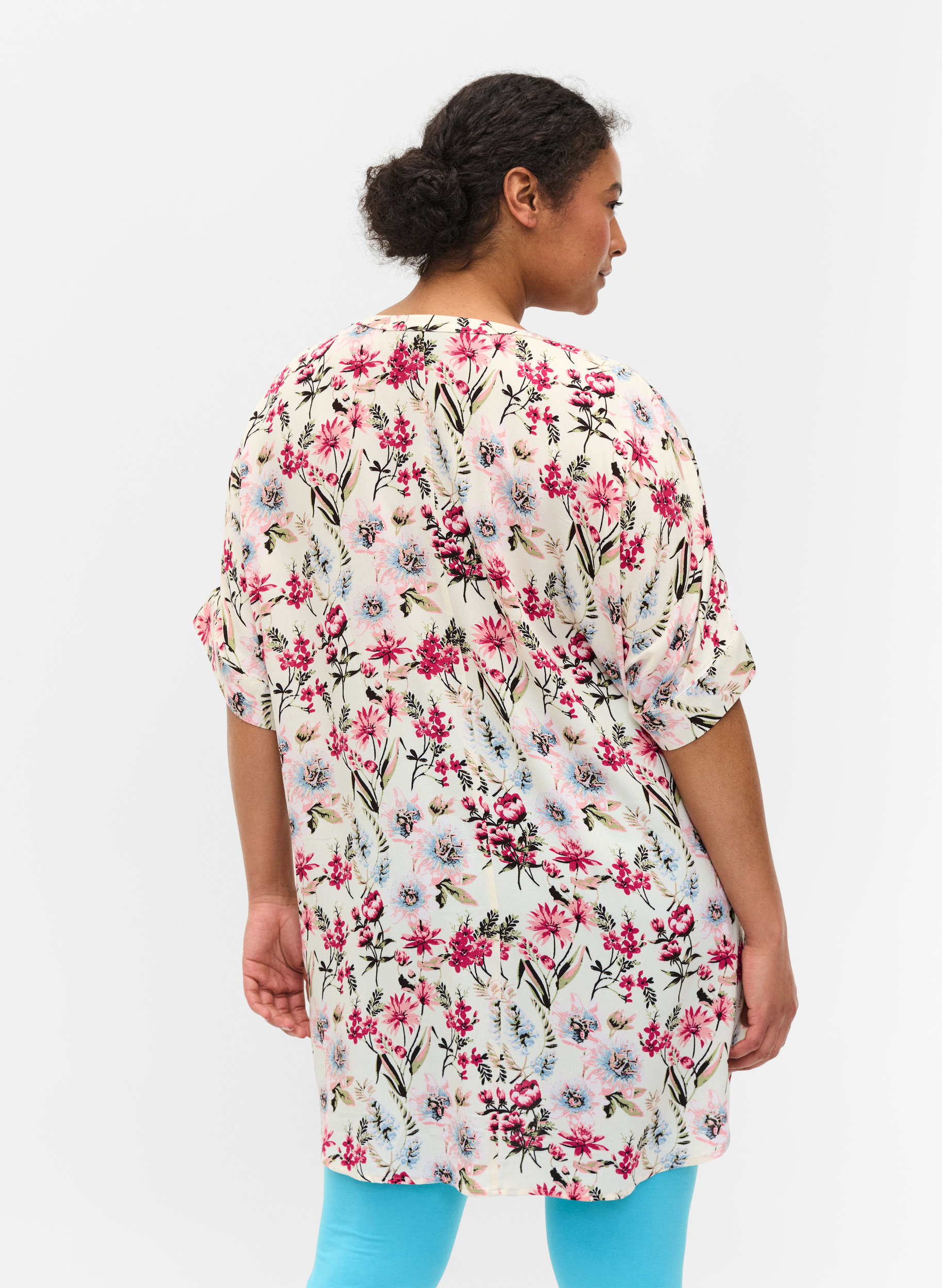 Floral viscose tunic with v-neckline 
