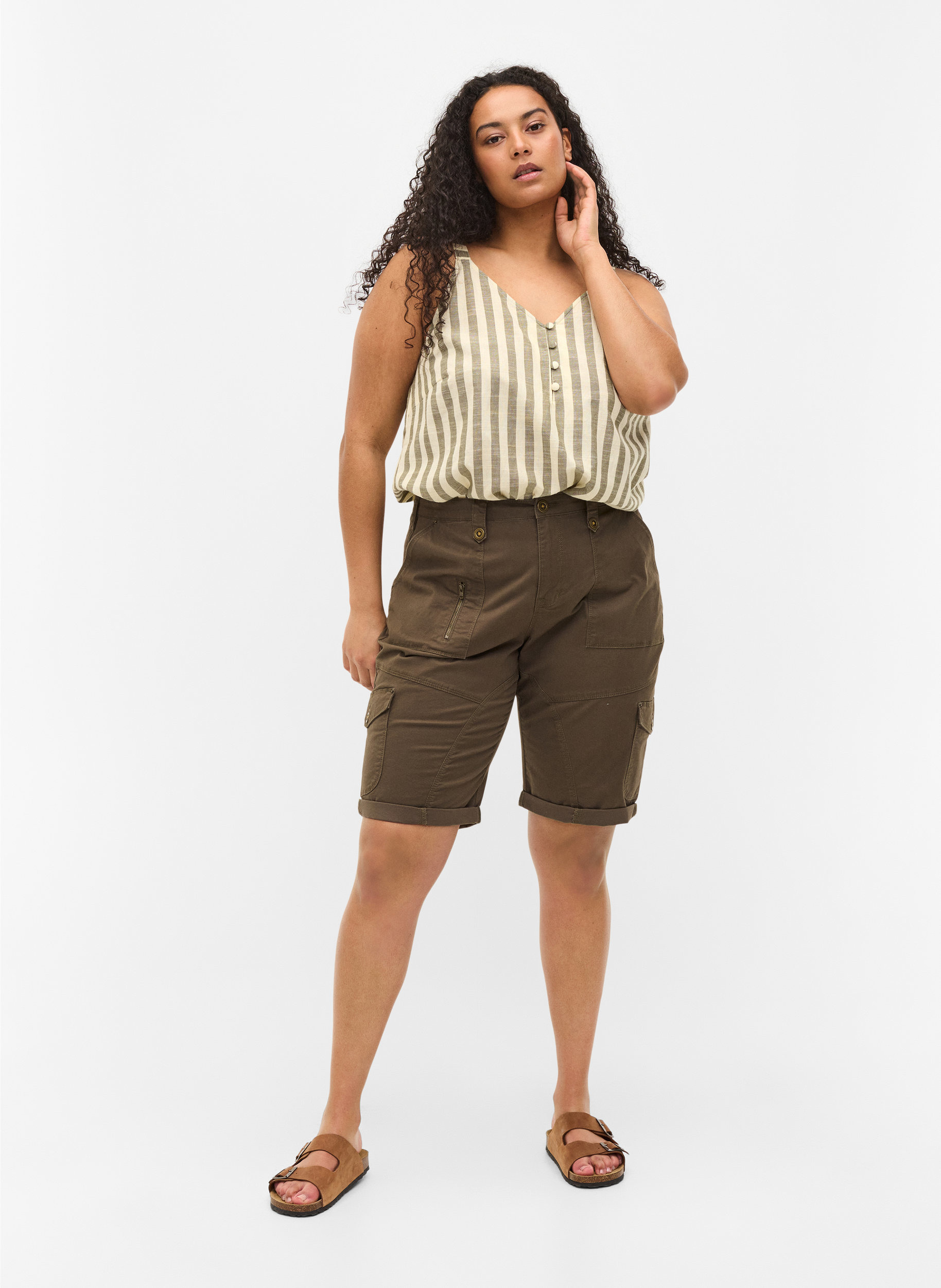 Cotton shorts with pockets - Green - Sz 