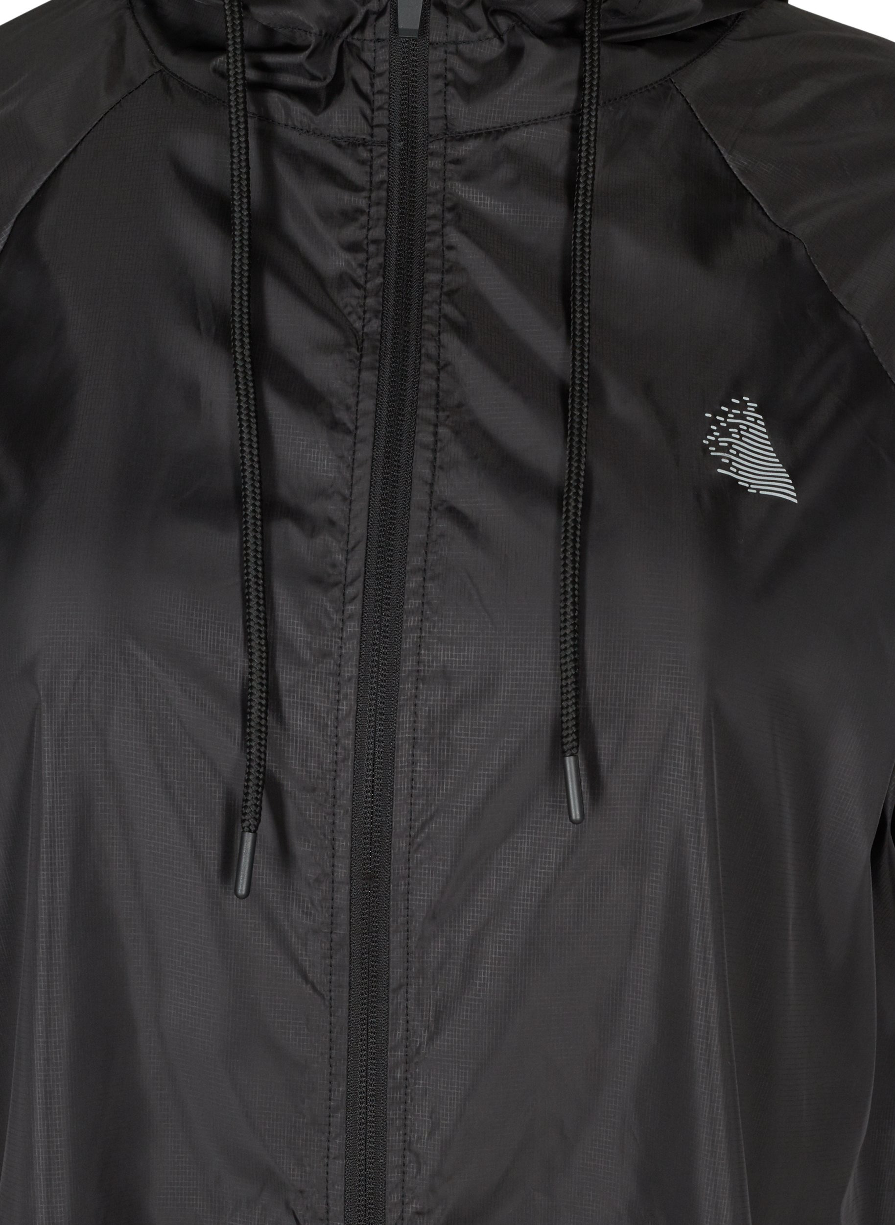 Sports jacket with hood and print 