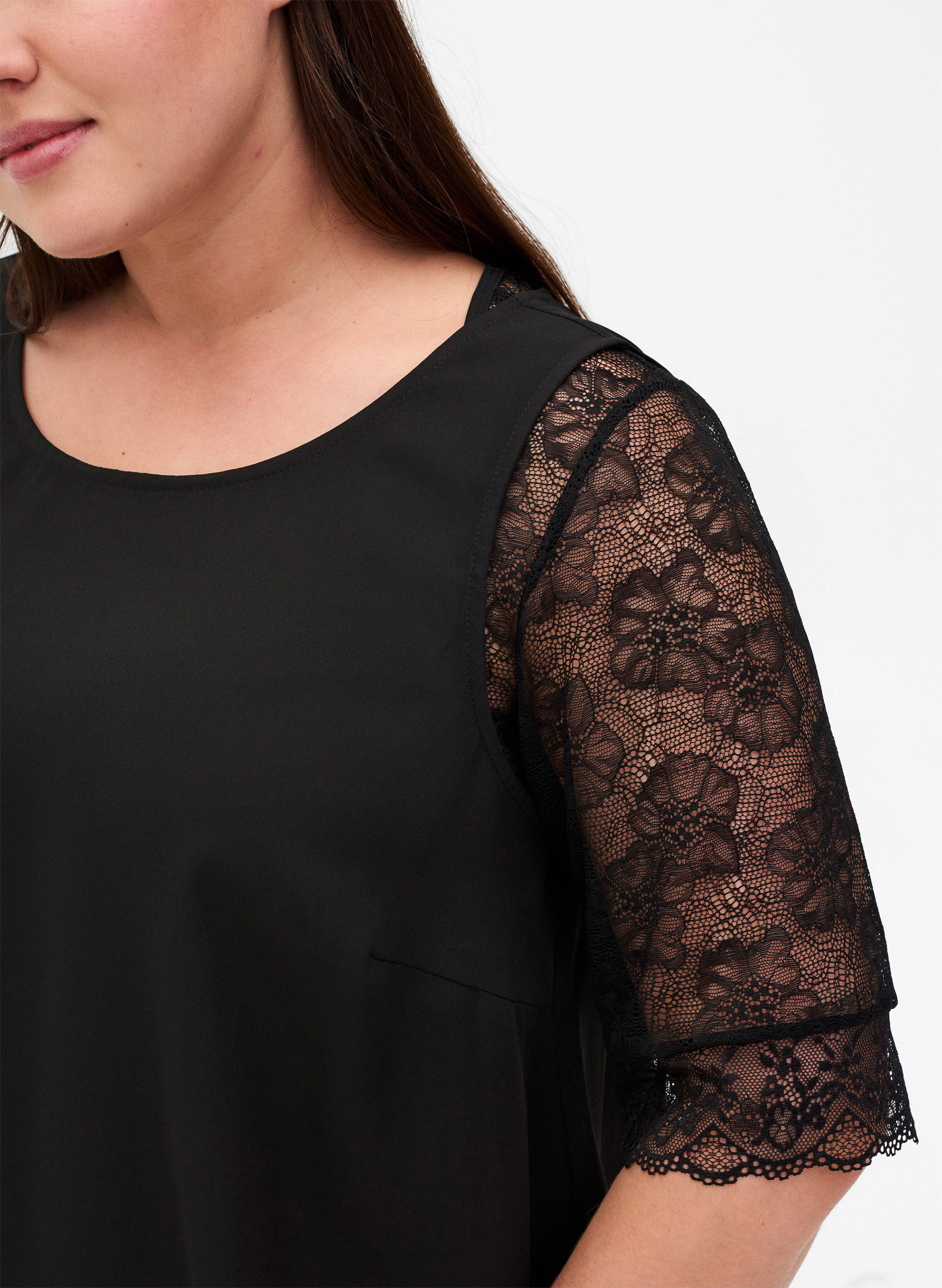 Short Sleeve Lace Top - Black - Sz. 42 