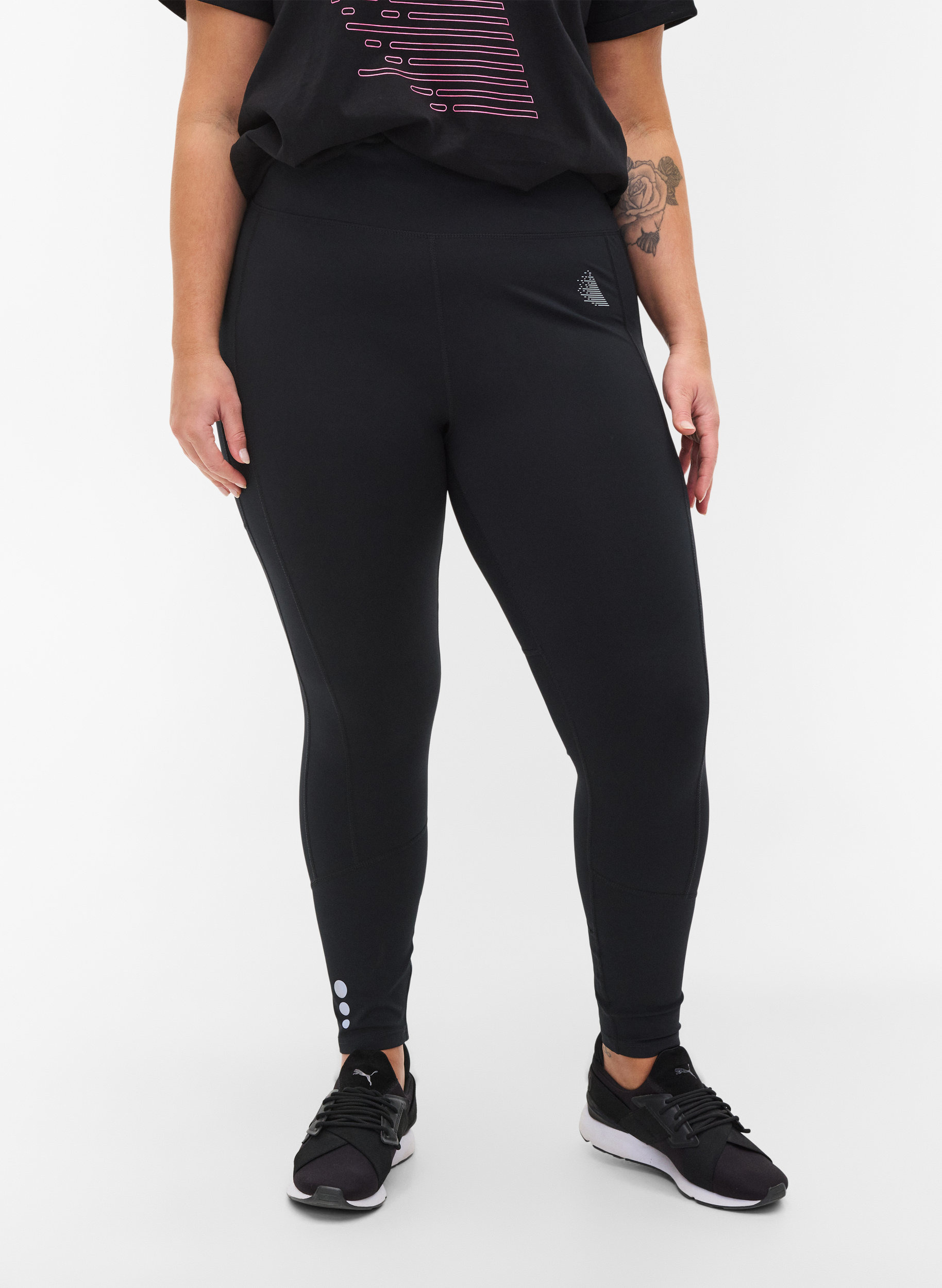 Cropped gym leggings with pocket and 