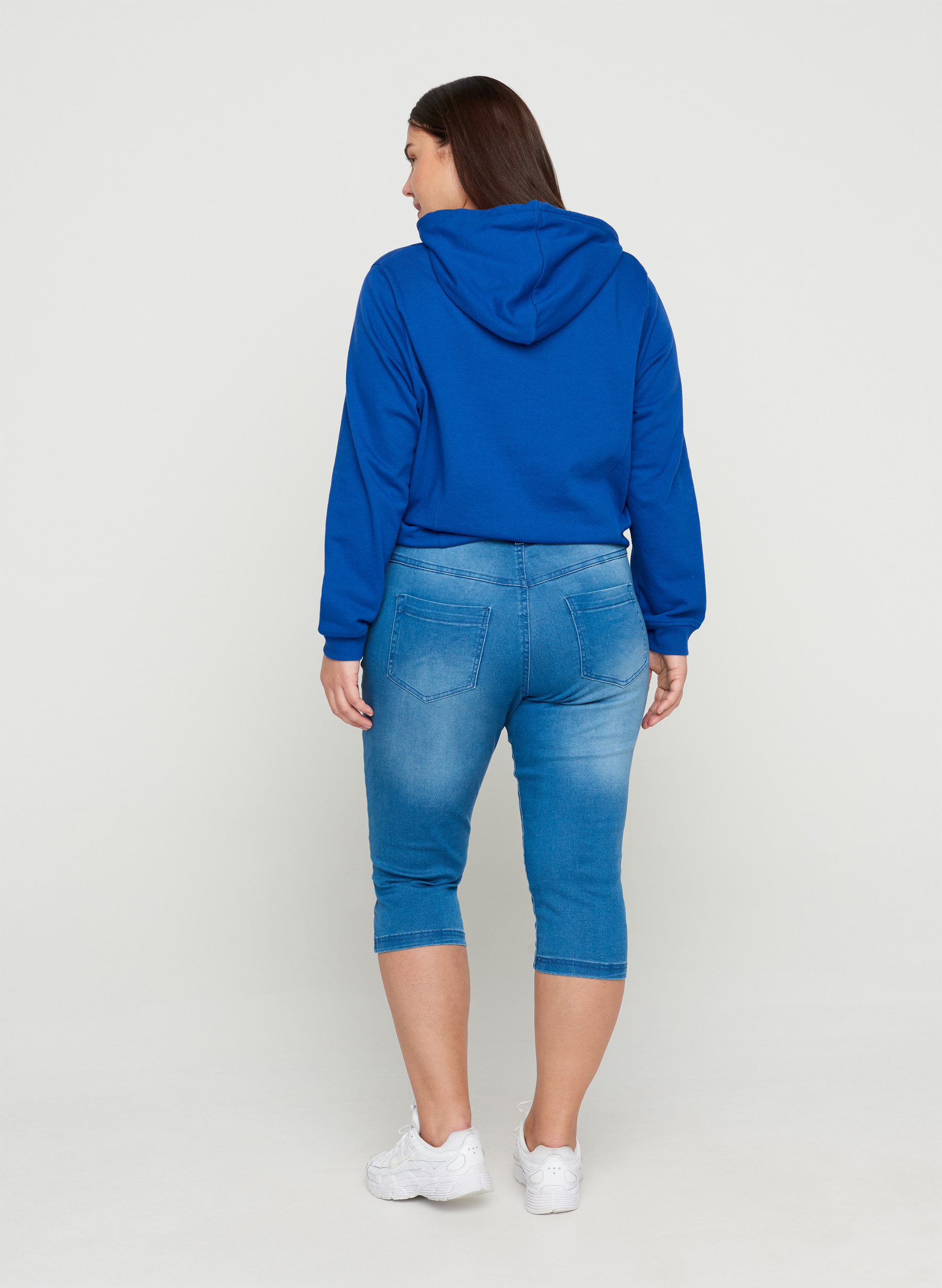 Slim fit Emily capri jeans - Light Blue 