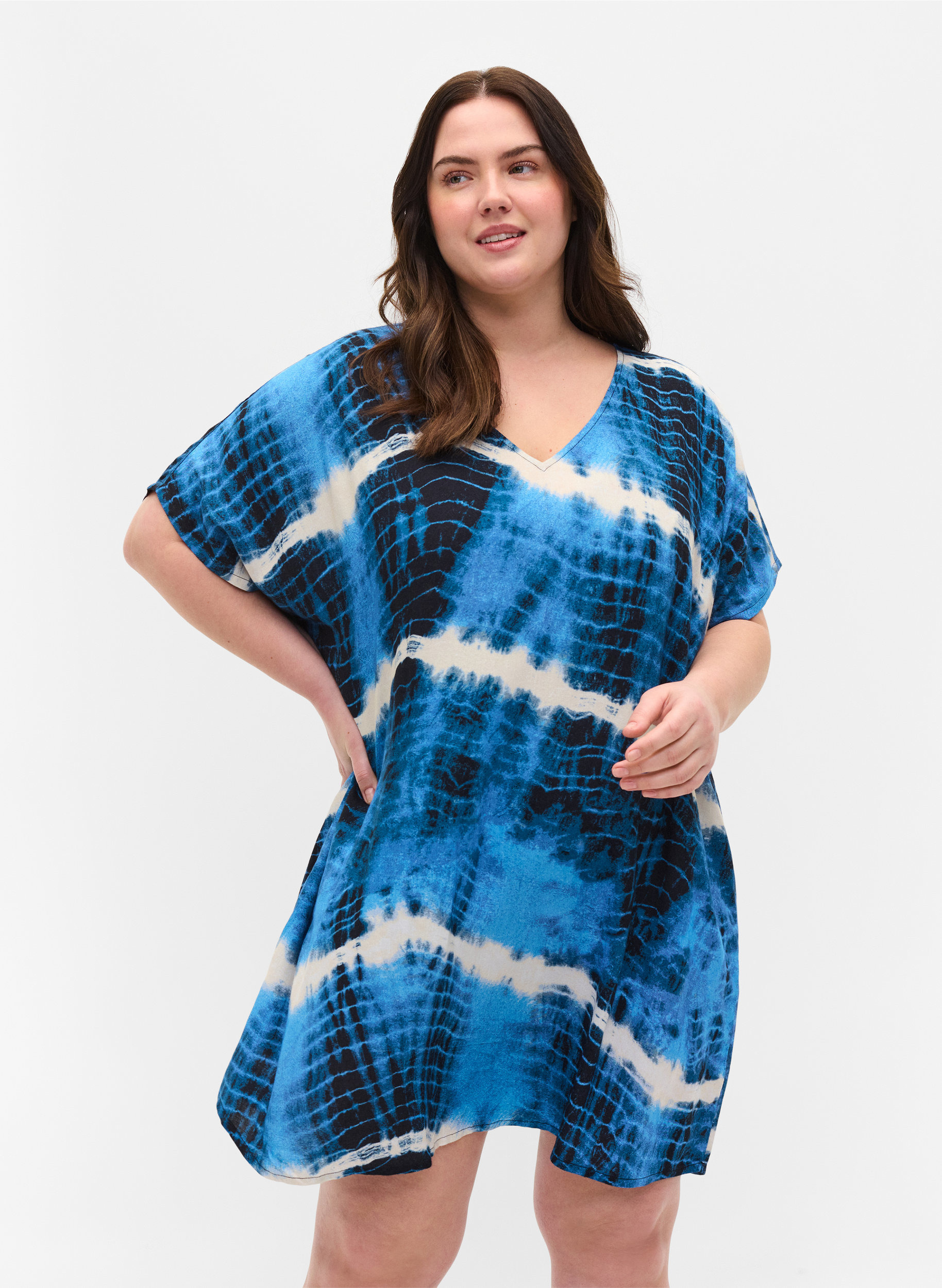 Viscose beach dress with tie-dye print 