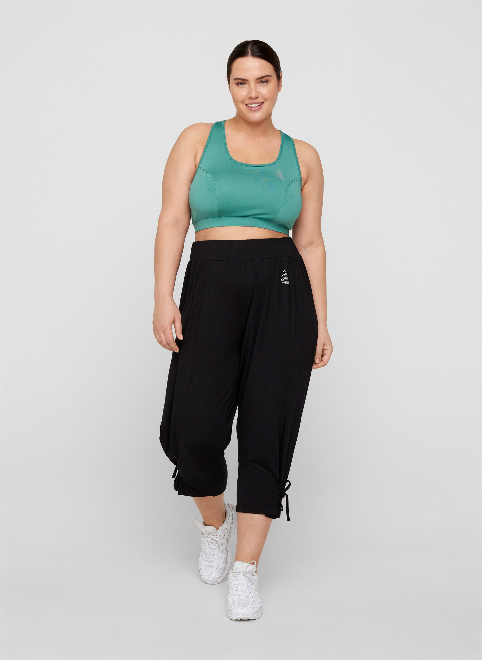 Loose exercise capris in viscose 