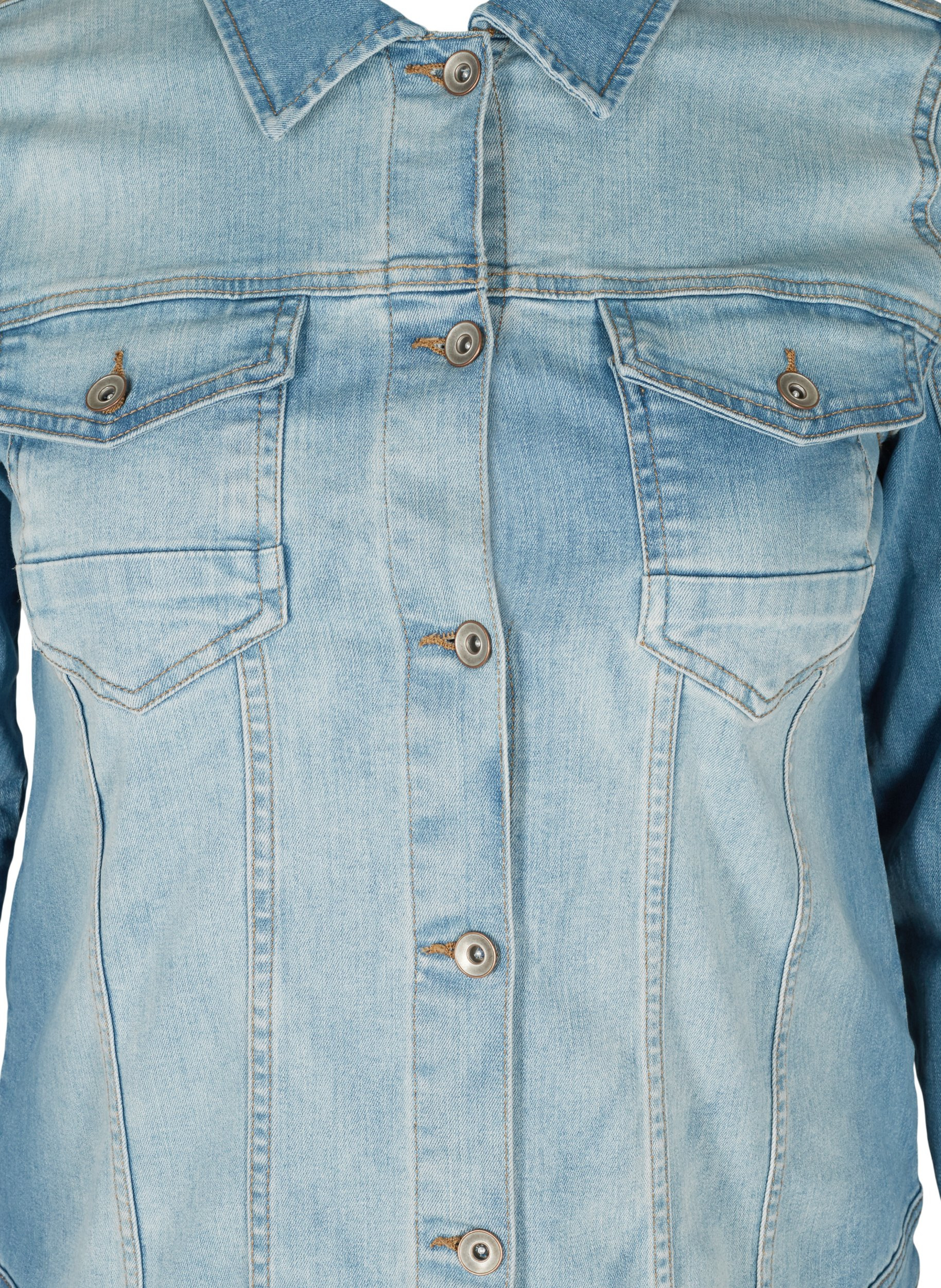 Light denim jacket with chest pockets 